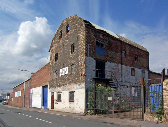 File:Lion Wharf, 388 Wincolmlee, Sculcoates - geograph.org.uk - 938973.jpg