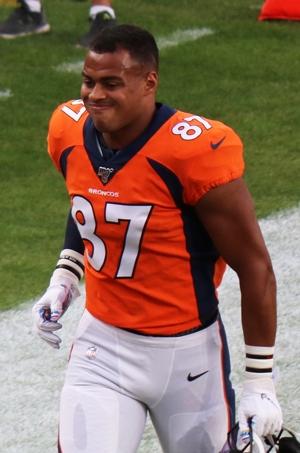 Tight end - Wikipedia