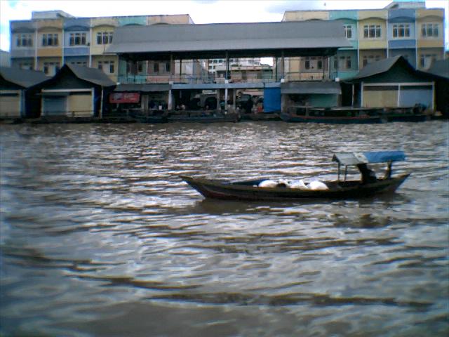 File:Pasar Lima Banjarmasin.jpg