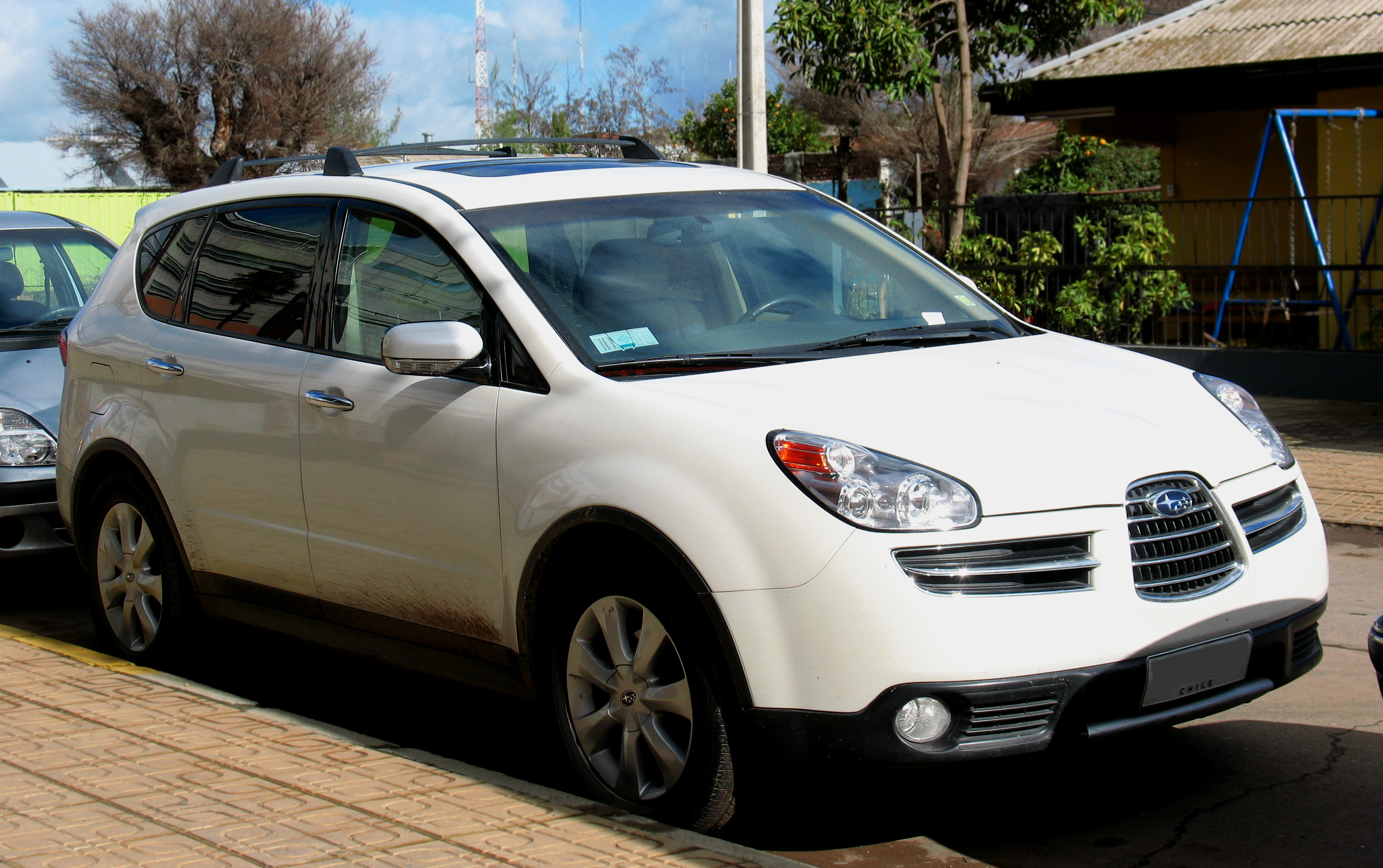 Субару Трибека 7 мест. Subaru Tribeca b9 есть ли навигатор. Цена яйца на Субару Трибека 2006 как выглядит.