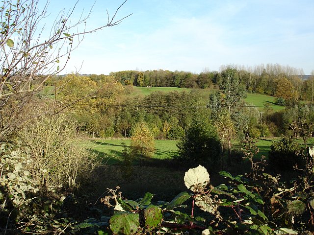 File:Tudor Park golf course - geograph.org.uk - 79914.jpg