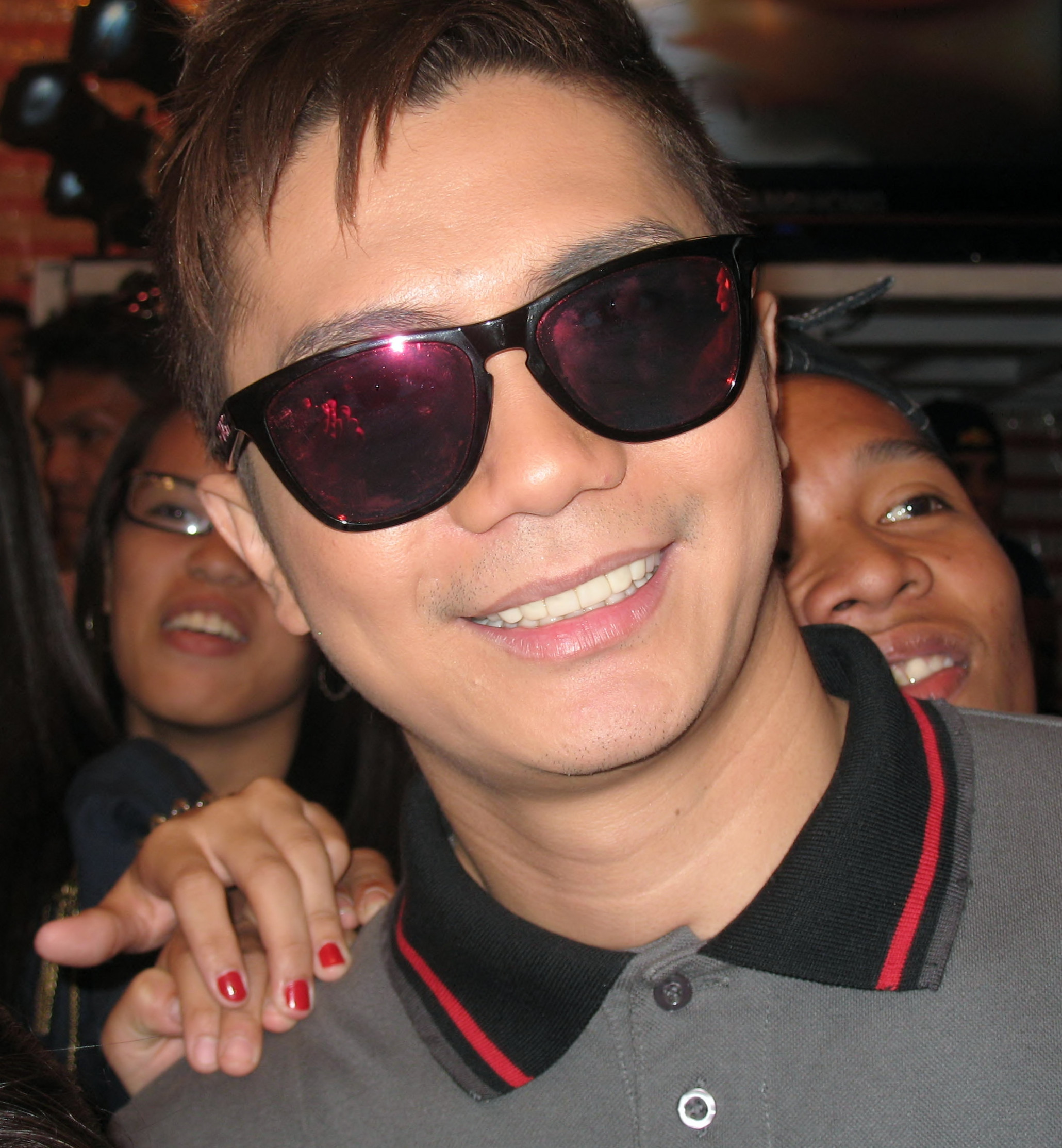 Vhong Navarro pic