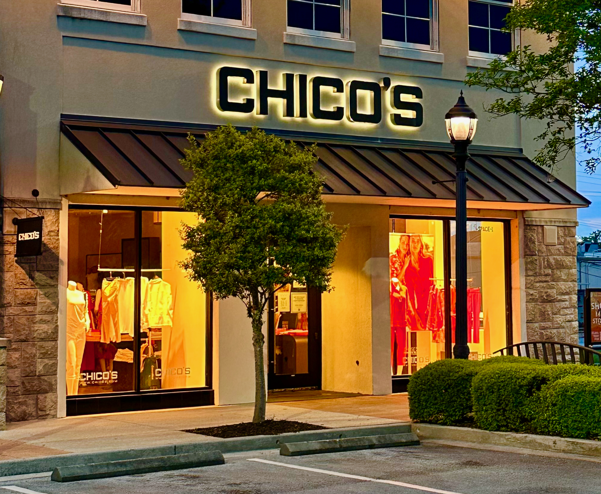 Best Sales on Women's Clothes, Accessories & More - Chico's Off