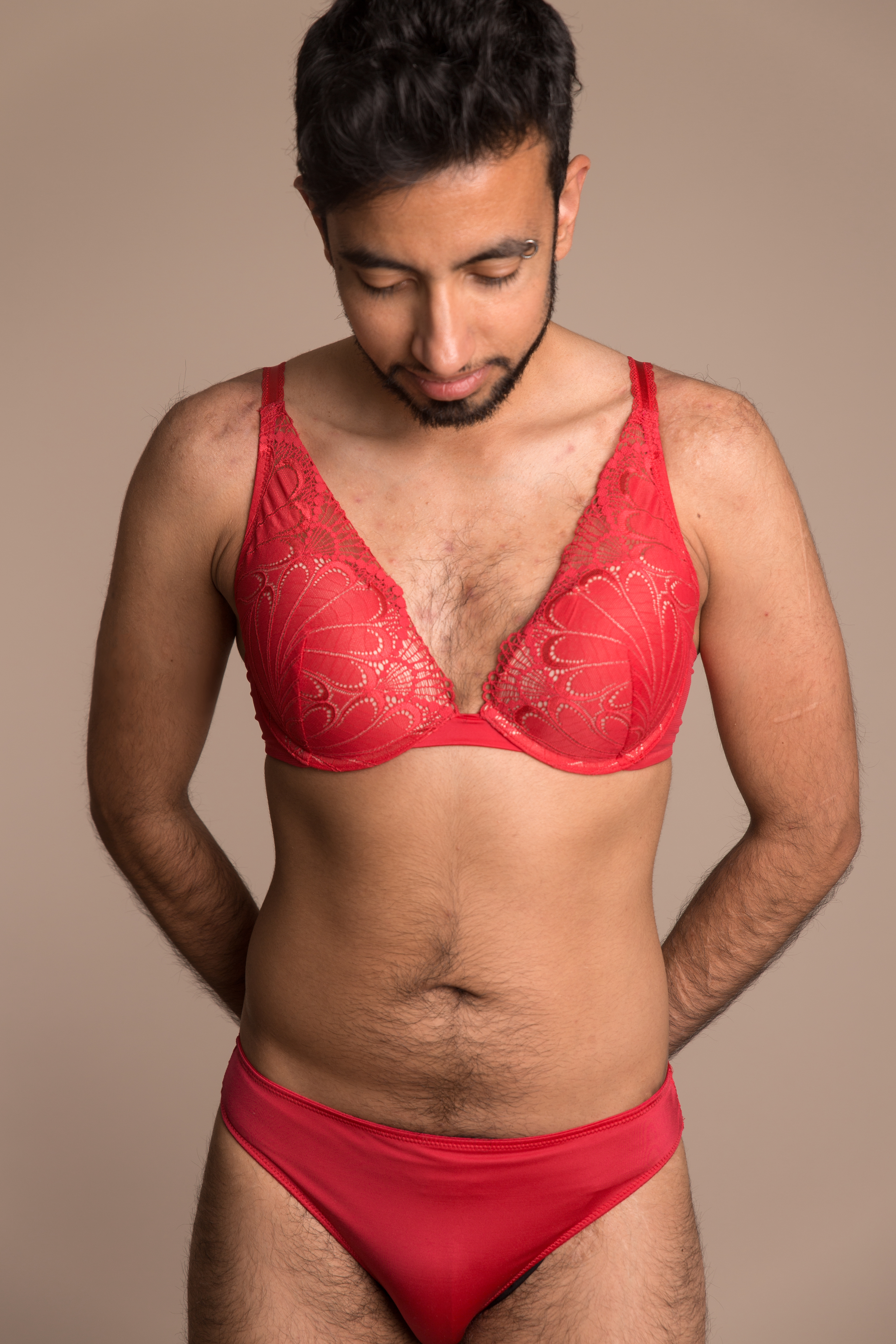 File:Alexander in red underwired bra with briefs.jpg - Wikimedia