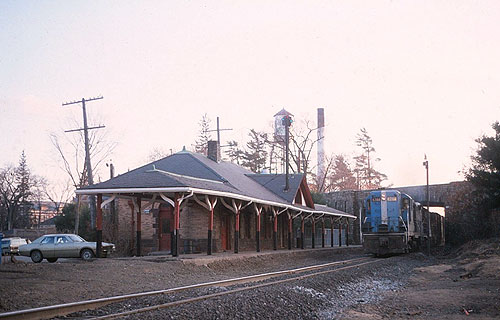 File:Boston and Maine freight at Durham station, November 1976.jpg