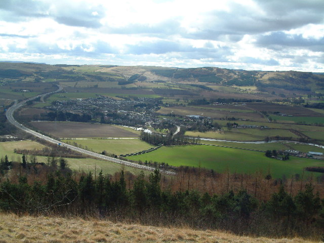 File:Bridge of Earn from Moncreiffe Hill - geograph.org.uk - 112167.jpg