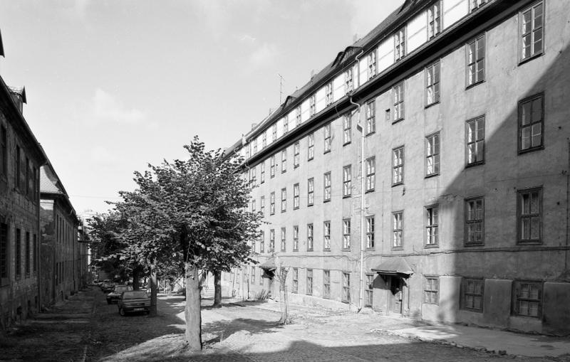 File:Bundesarchiv B 145 Bild-F089034-0031, Halle-Saale, Franckesche Stiftungen.jpg