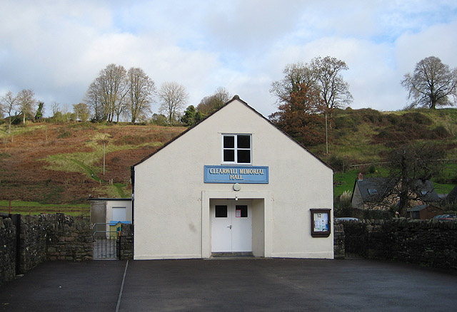 File:Clearwell Memorial Hall - geograph.org.uk - 1045725.jpg