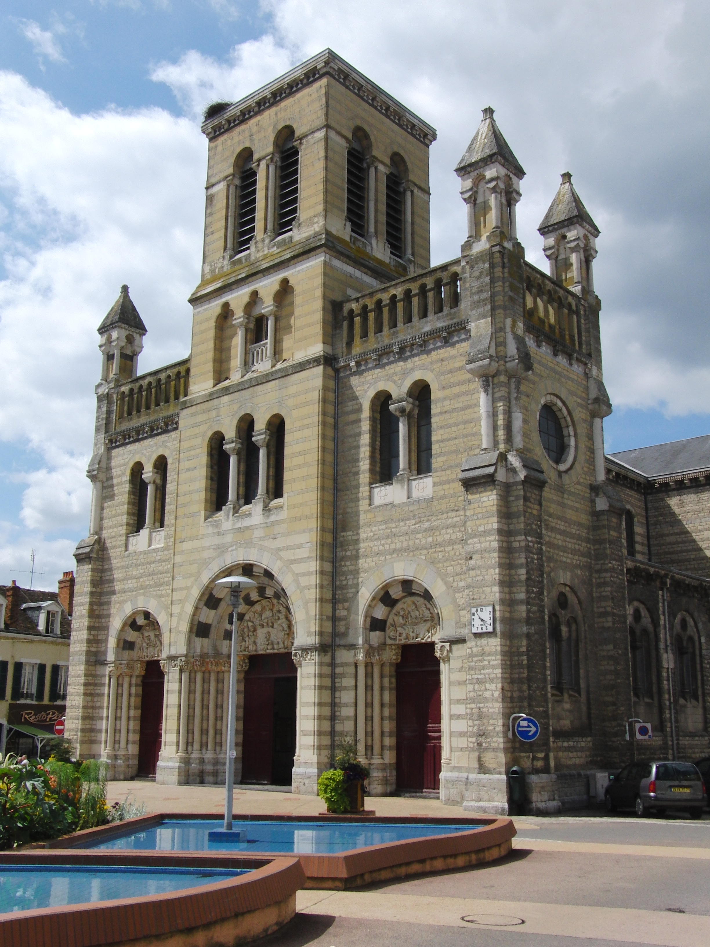 Eglise Notre-Dame-de-la-Providence  France Bourgogne-Franche-Comté Saône-et-Loire Digoin 71160