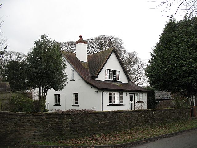 File:Early 20th century house - geograph.org.uk - 661018.jpg