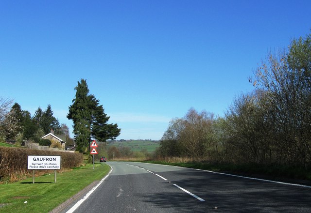 File:Entrance to Gaufron - geograph.org.uk - 3934974.jpg