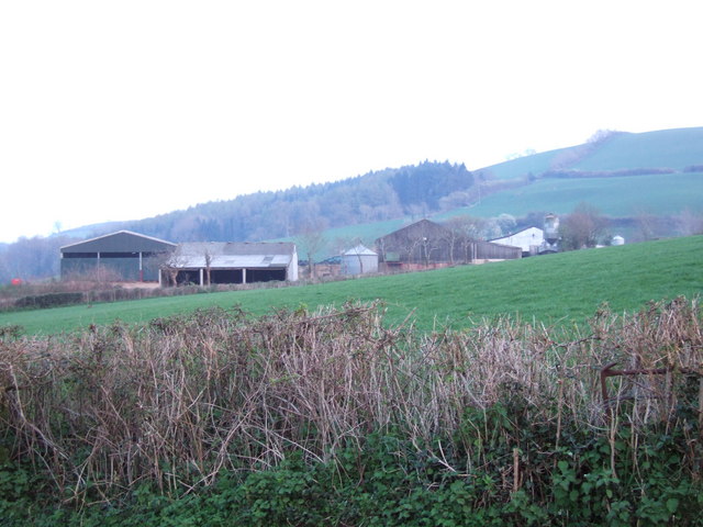 File:Hornshayne Farm - geograph.org.uk - 386101.jpg