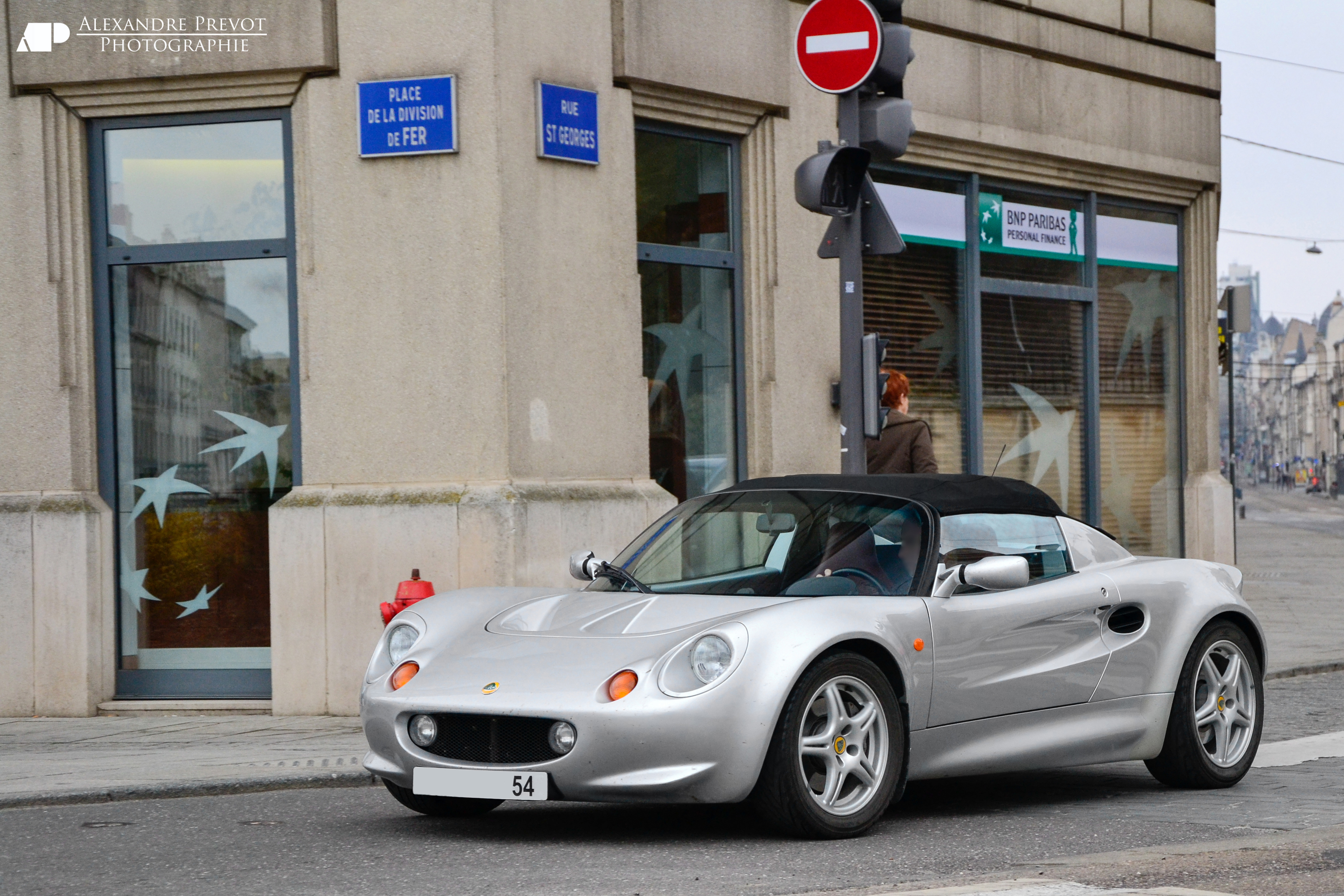 Машина Lotus Elise 1996