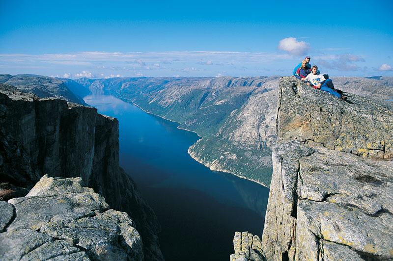 What is a narrow waterway connecting two larger bodies of water?