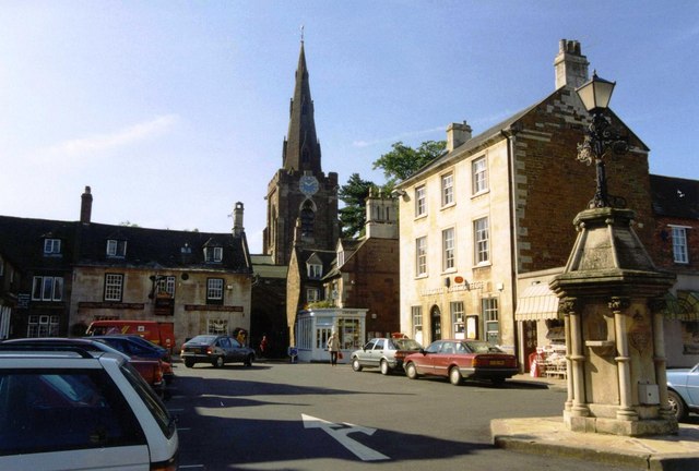 Market Square, Uppingham - geograph.org.uk - 2213573