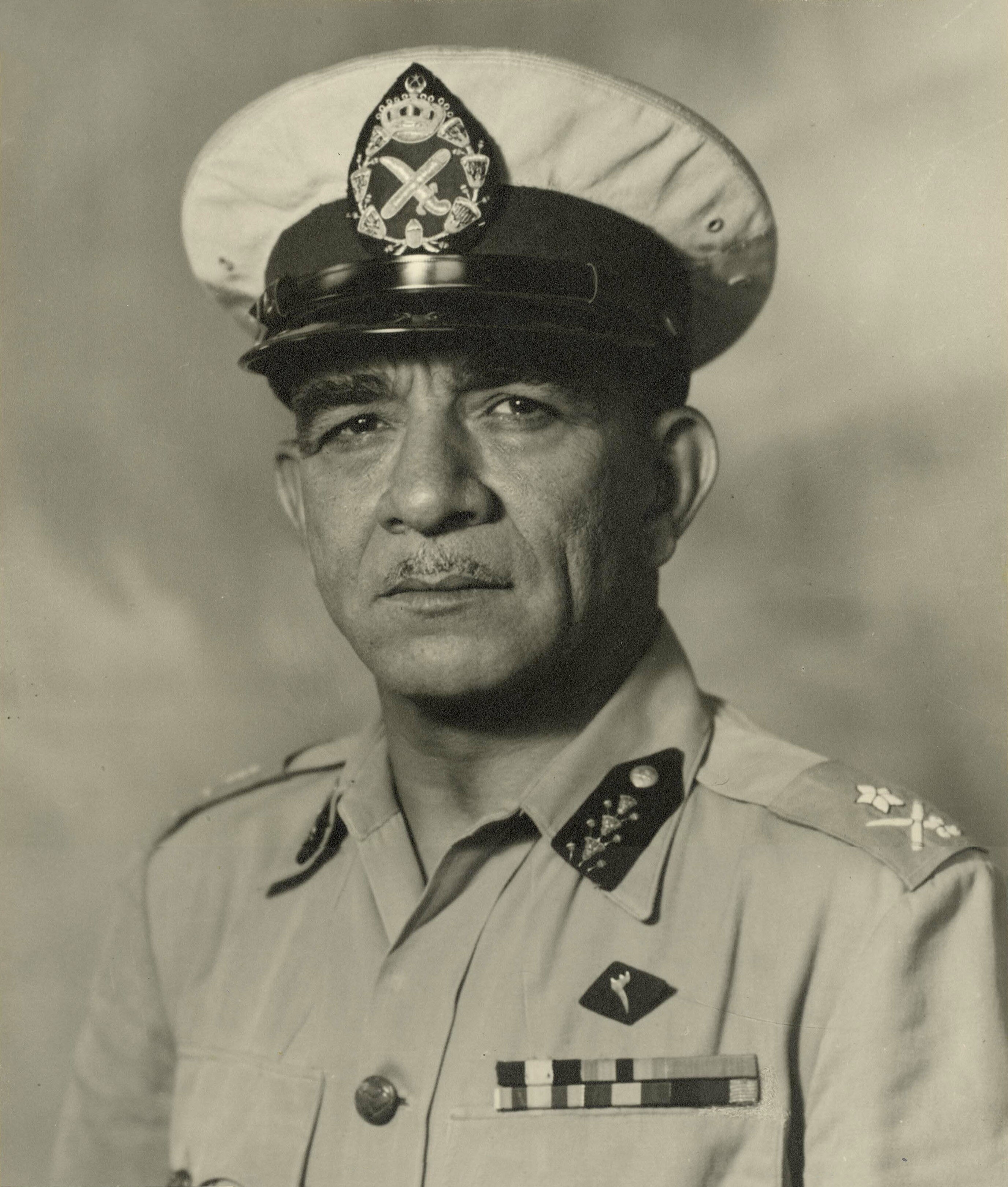 Muhammad Naguib.jpg