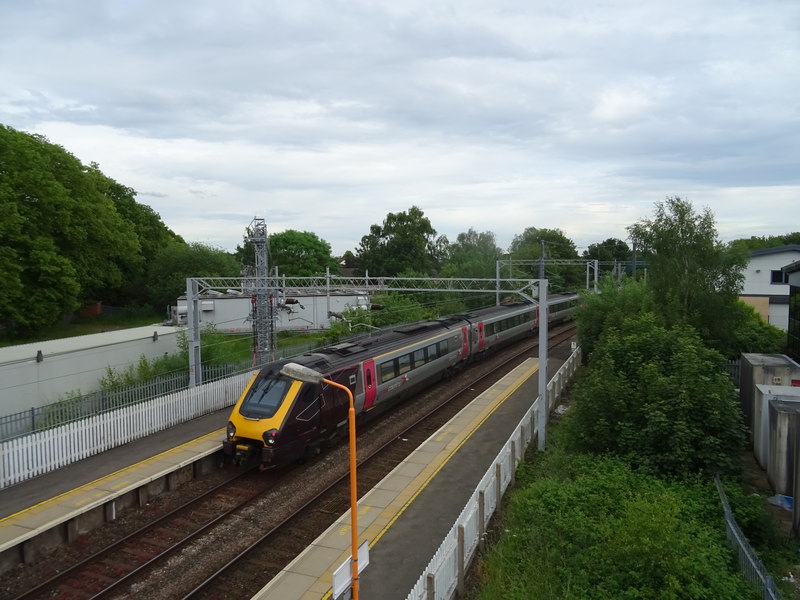 File:Stone Railway Station - geograph.org.uk - 6171470.jpg