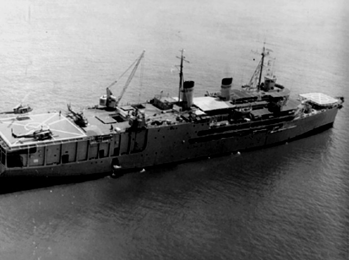 File:USNS Corpus Christi Bay (ARVH-1) at anchor off Vung Tau, Vietnam, circa 1966-1969.jpg