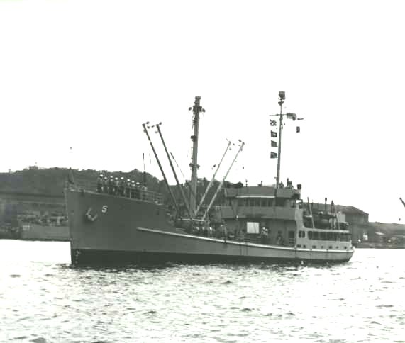 File:USS Estero (AKL-5), underway at Sasebo, Japan, 23 October 1953.jpg