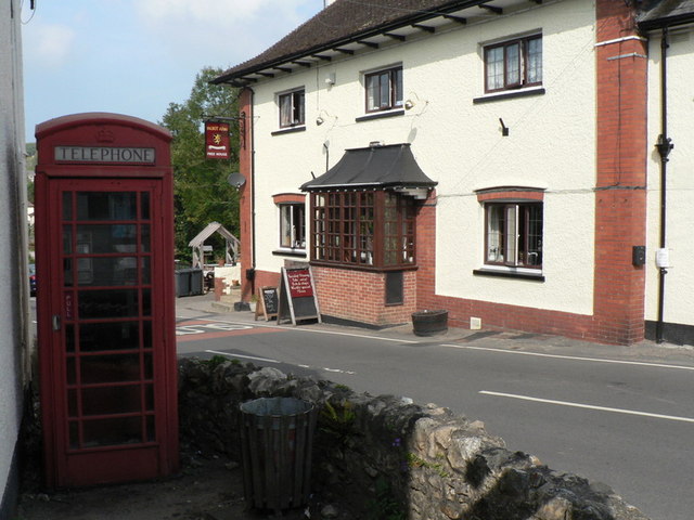 File:Uplyme, telephone box - geograph.org.uk - 983284.jpg