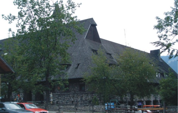 File:Zakopane-schronisko.jpg