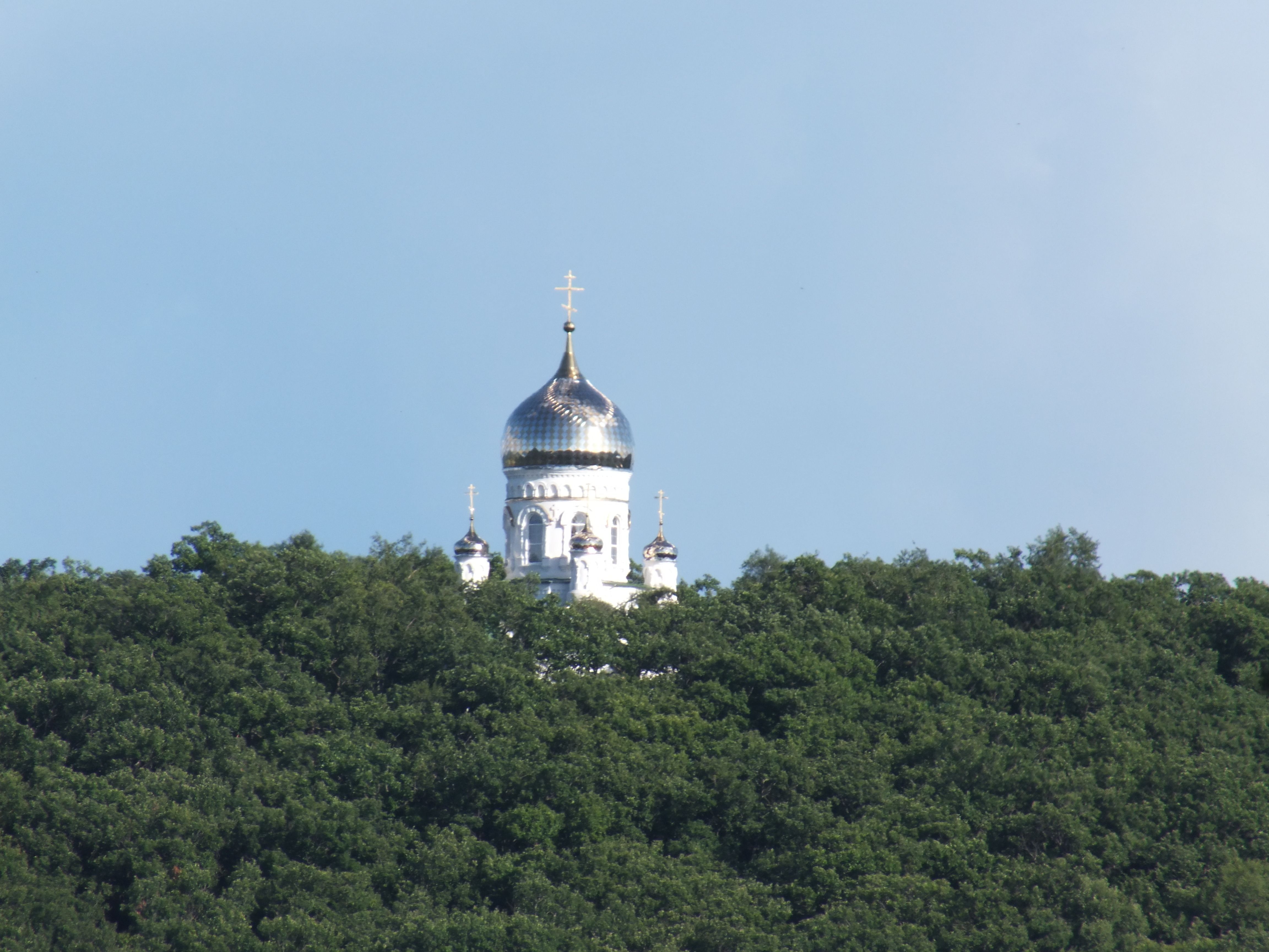 Свято-Троицкий Николаевский монастырь (горные ключи)