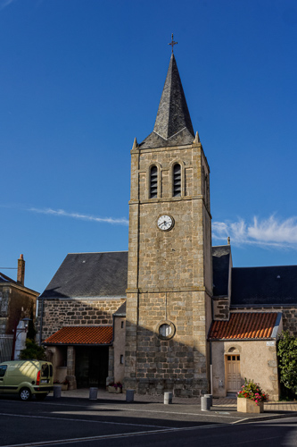 File:Église Saint-Maixent.jpg