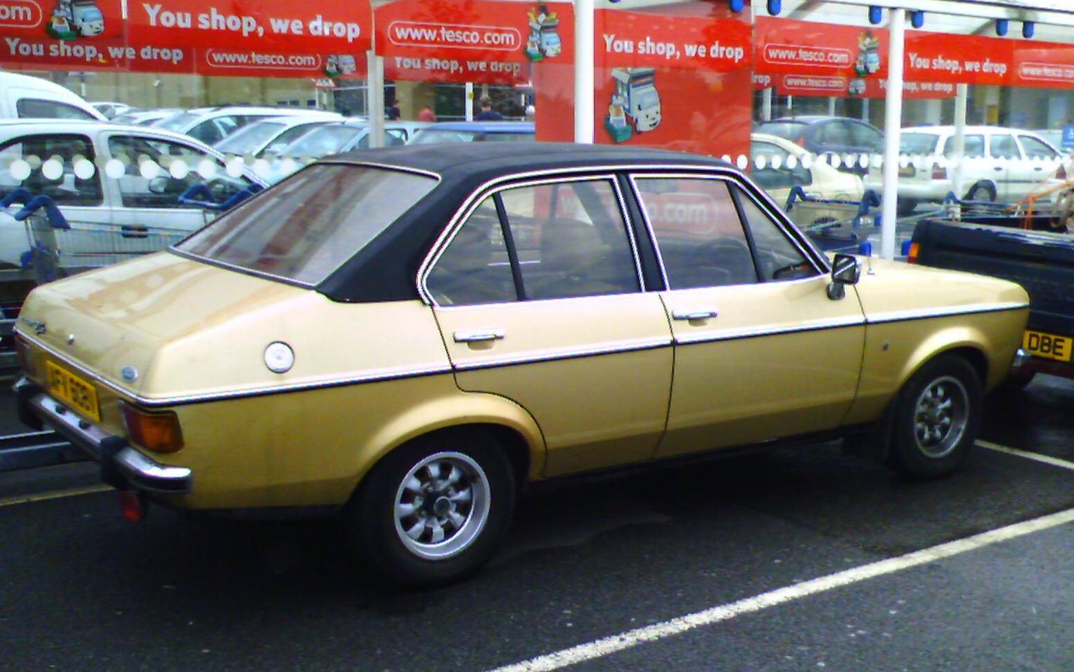 1980 Ford escort ghia #9