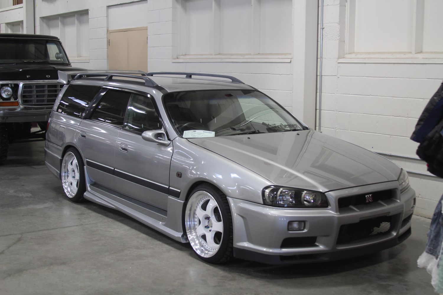 Nissan Stagea r32