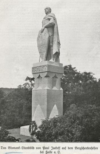 Datei:Bismarck-Standbild von Paul Juckoff auf dem Bergschenkenfelsen bei Halle an der Saale.jpg