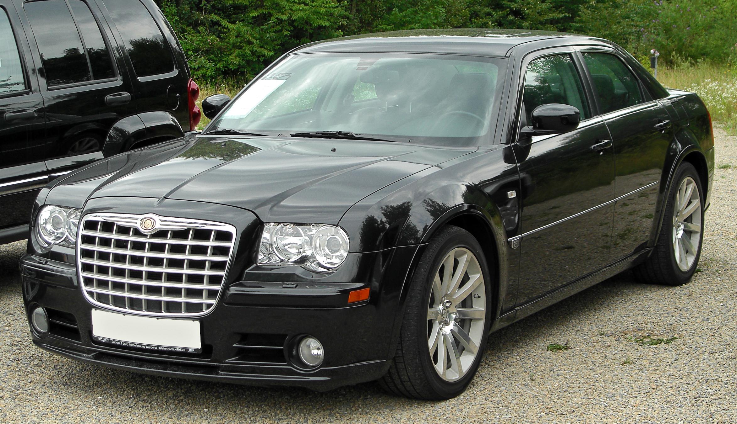 File:Chrysler 300C SRT8 6.1.jpg - Wikipedia