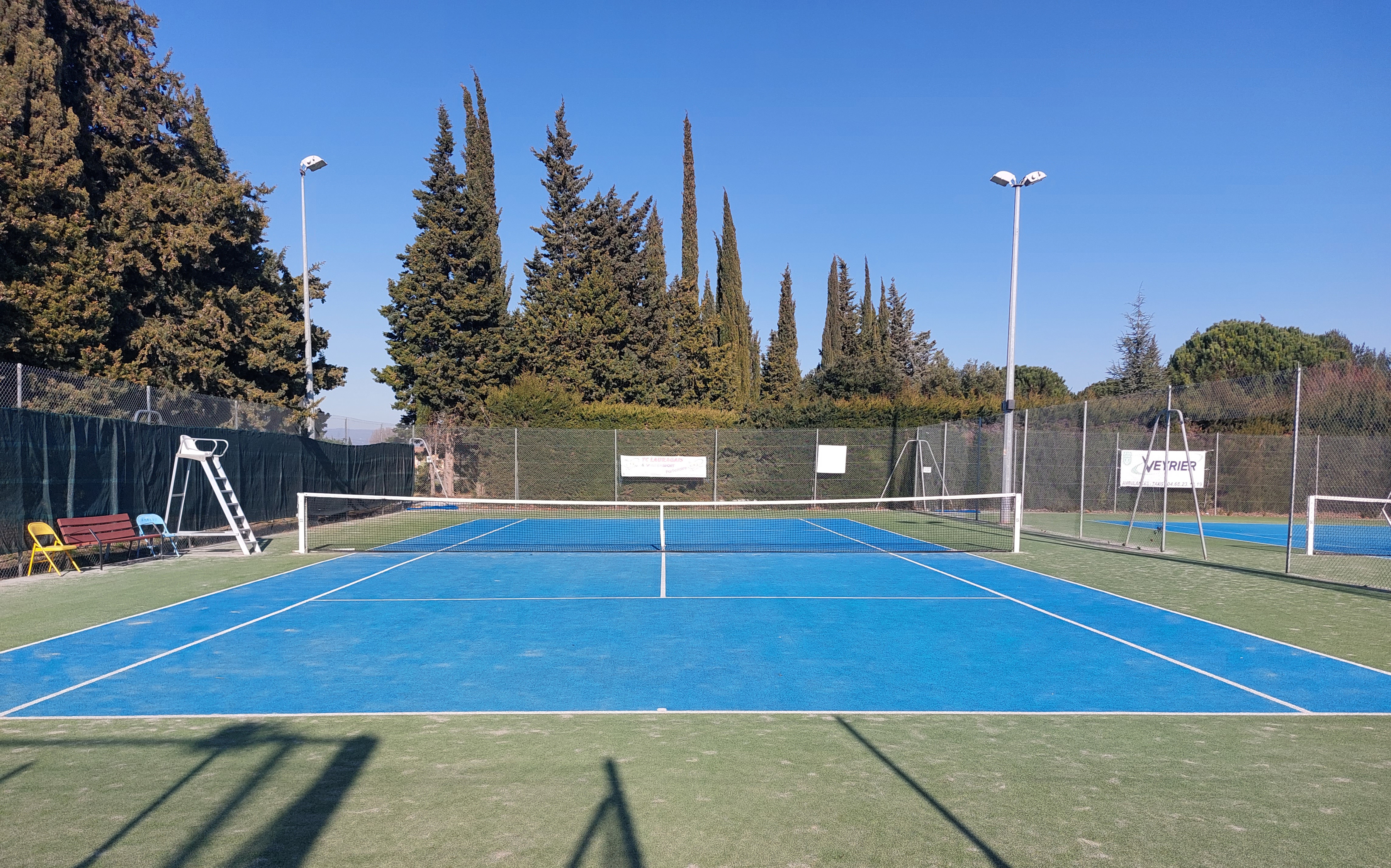 Fichier:Court de Tennis à Bram.jpg — Wikipédia