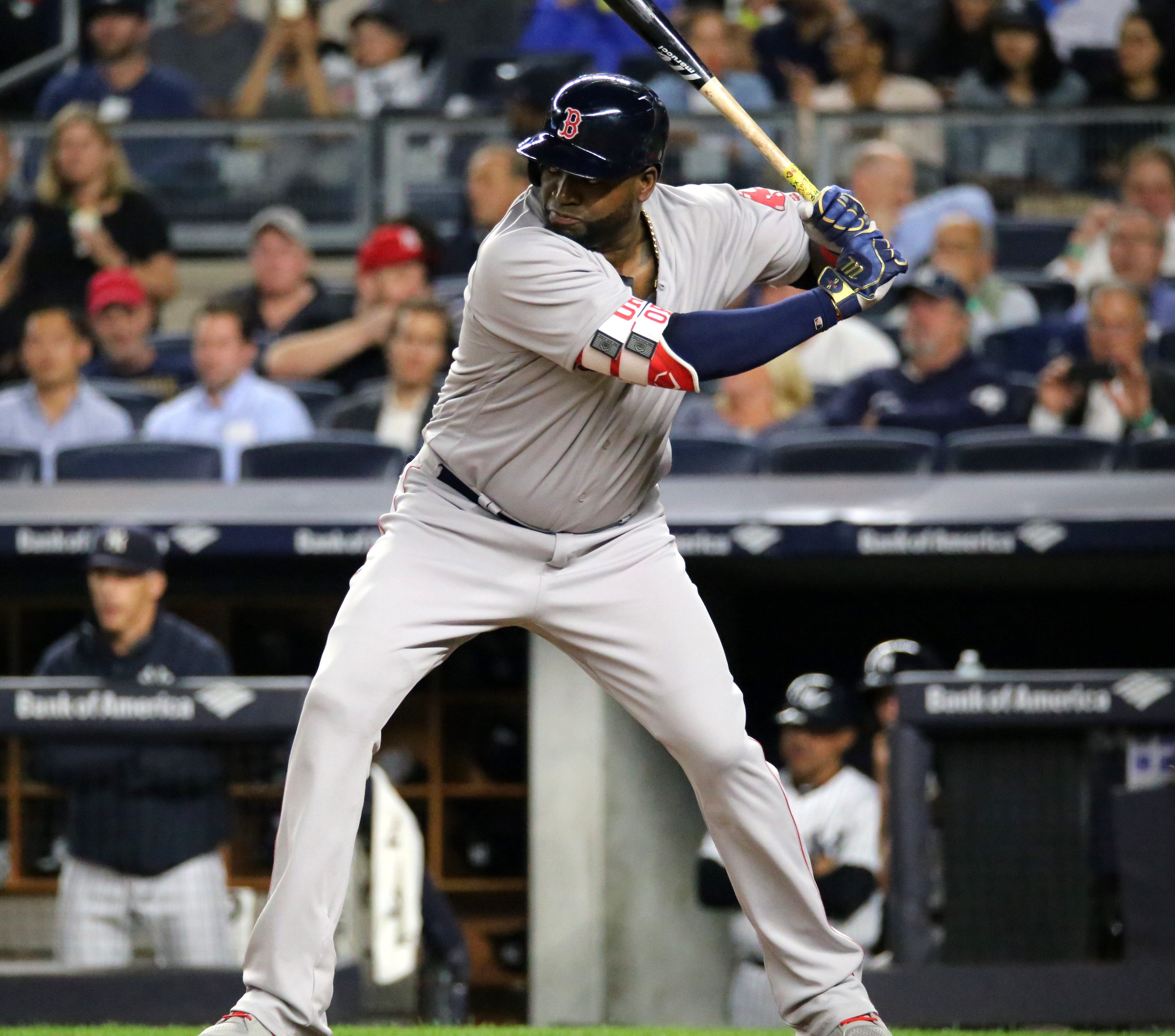 THIS DAY IN BÉISBOL April 24: David Ortiz jersey buried in Yankee