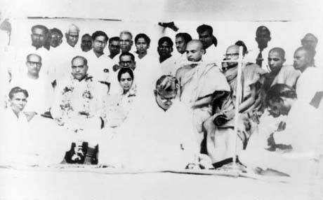 File:Dr. Ambedkar with Savita Ambedkar at 'Dhamma Deeksha' ceremony at Nagpur on 14 October 1956.jpg