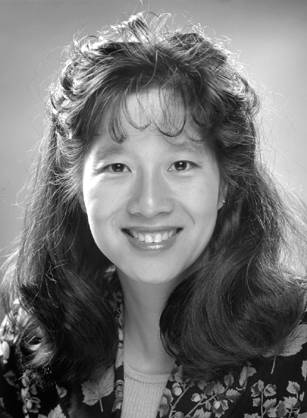 <span class="mw-page-title-main">Eliza Lo Chin</span> American internist (born 1967)