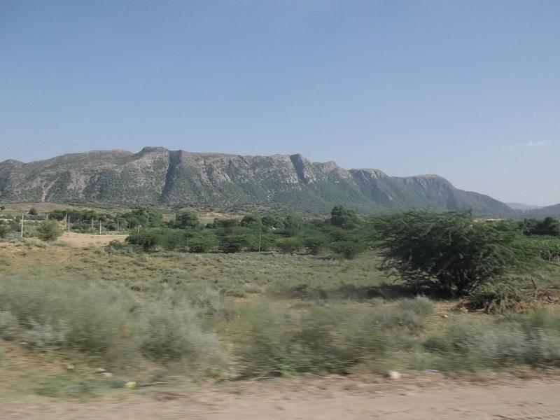 File:Landscape from Pushkar.jpg