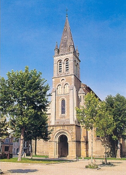 File:Nogaro église.jpg