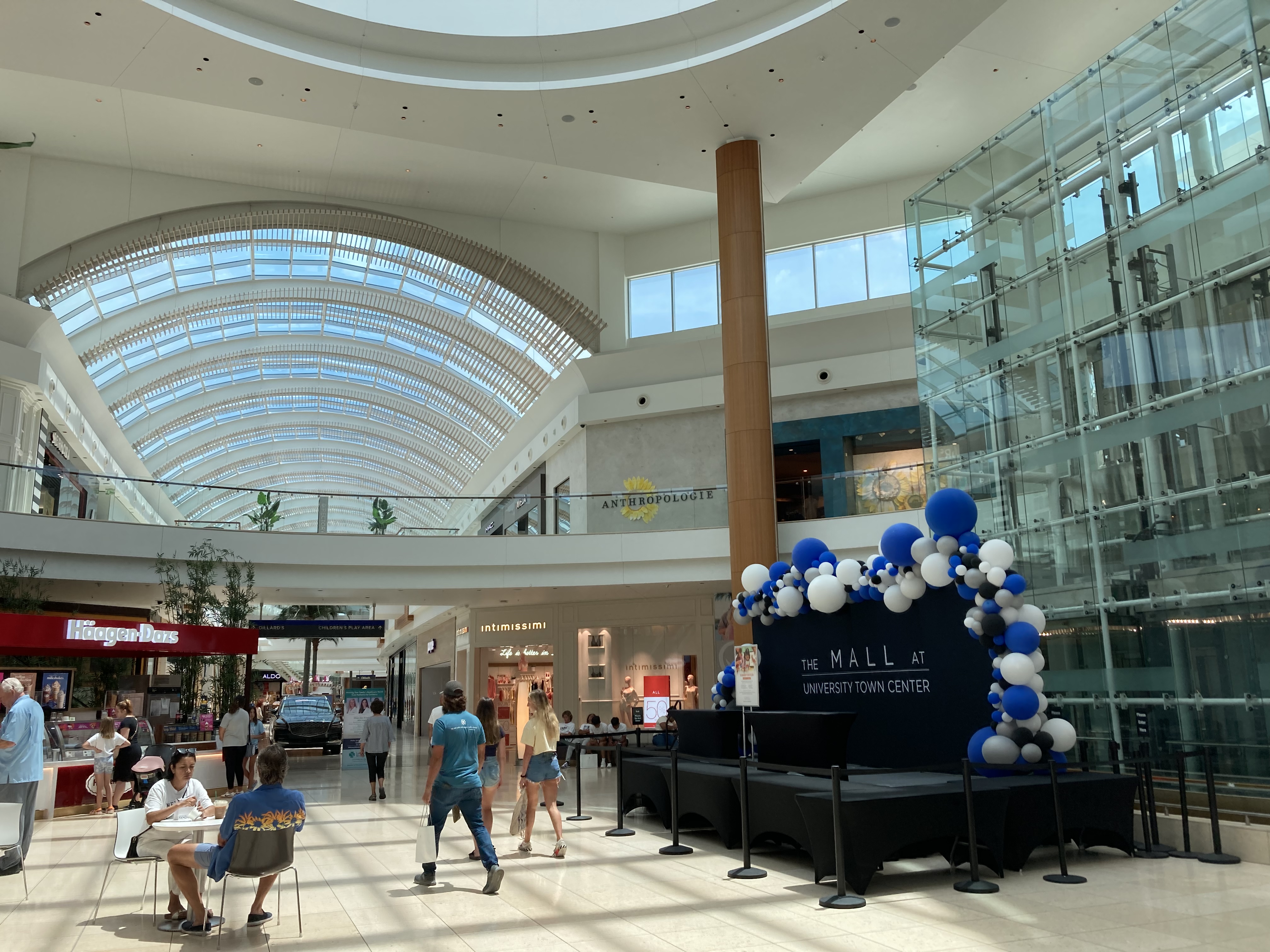 Griffin: Sarasota's UTC mall a Tampa-Orlando mashup