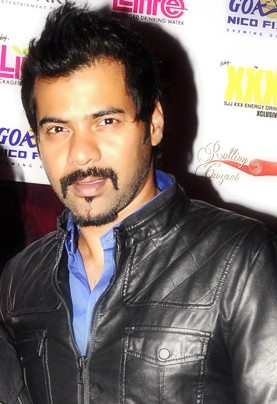 Shabbir Ahluwalia as Rishi won 2 awards in this category Shabbir Ahluwalia.png