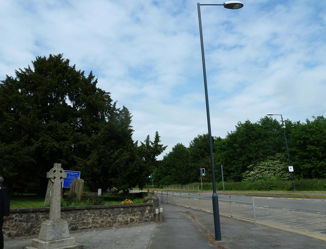 File:St. Peter ^ St. Paul , Leybourne, war memorial - geograph.org.uk - 2974697.jpg