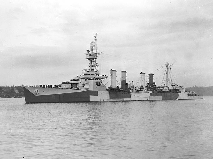 File:USS Detroit (CL-8) in Puget Sound in April 1944.jpg