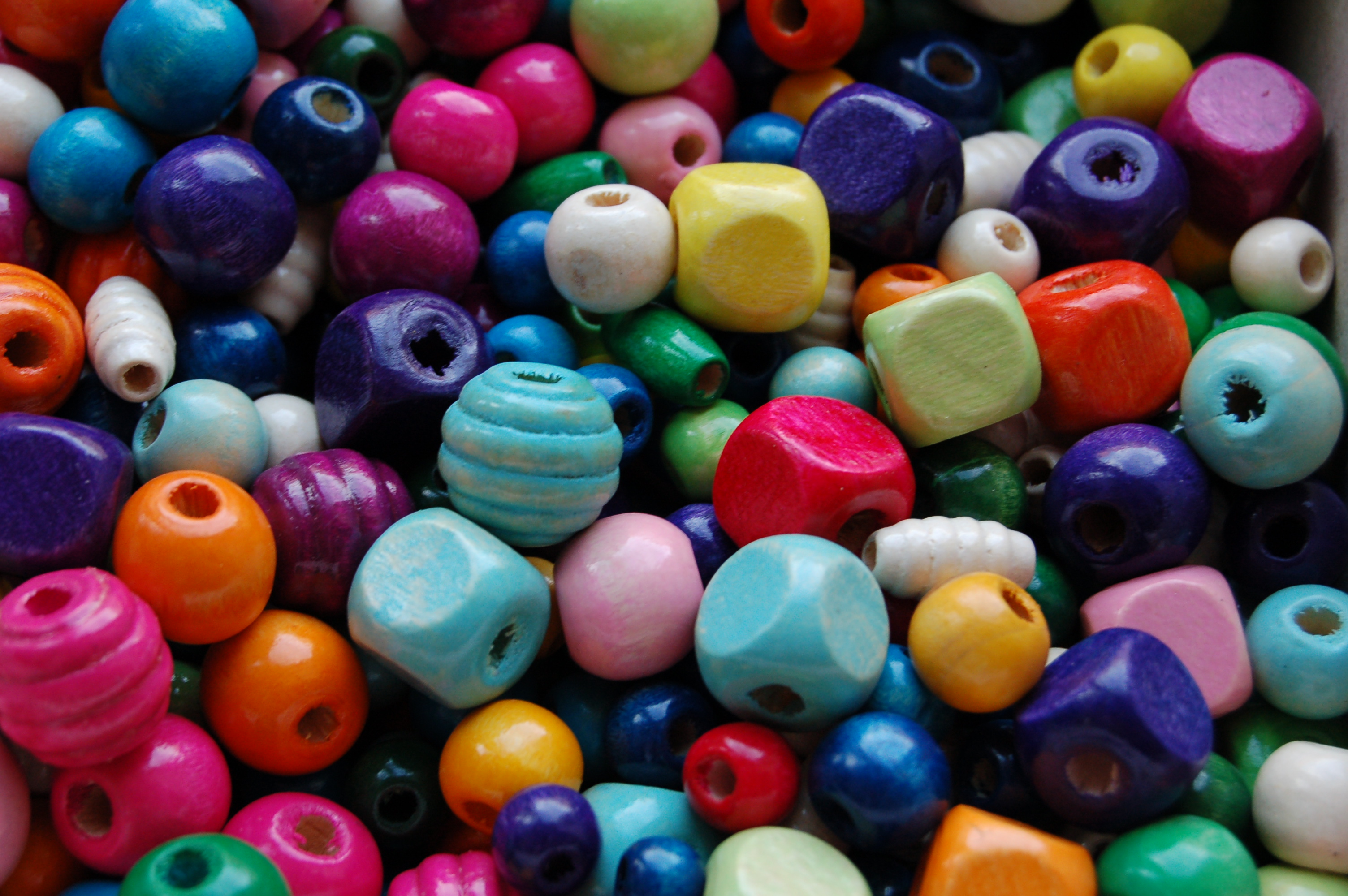 beads - photo/picture definition at Photo Dictionary - beads word