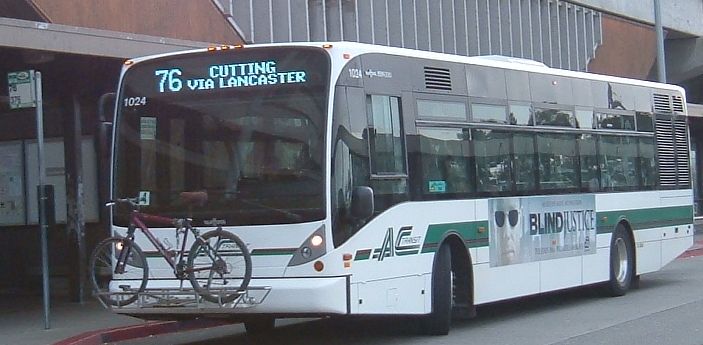 File:AC Transit route 76 bus at El Cerrito del Norte station, March 2005.jpg