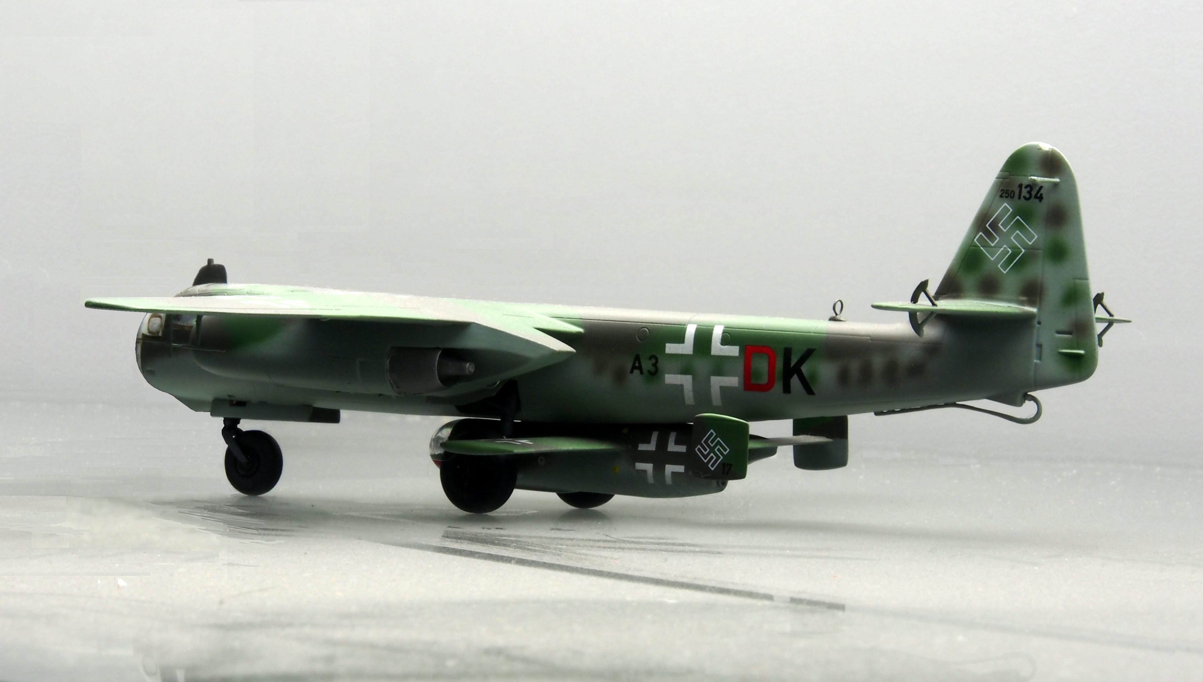 Arado-234_V21_pic2.JPG