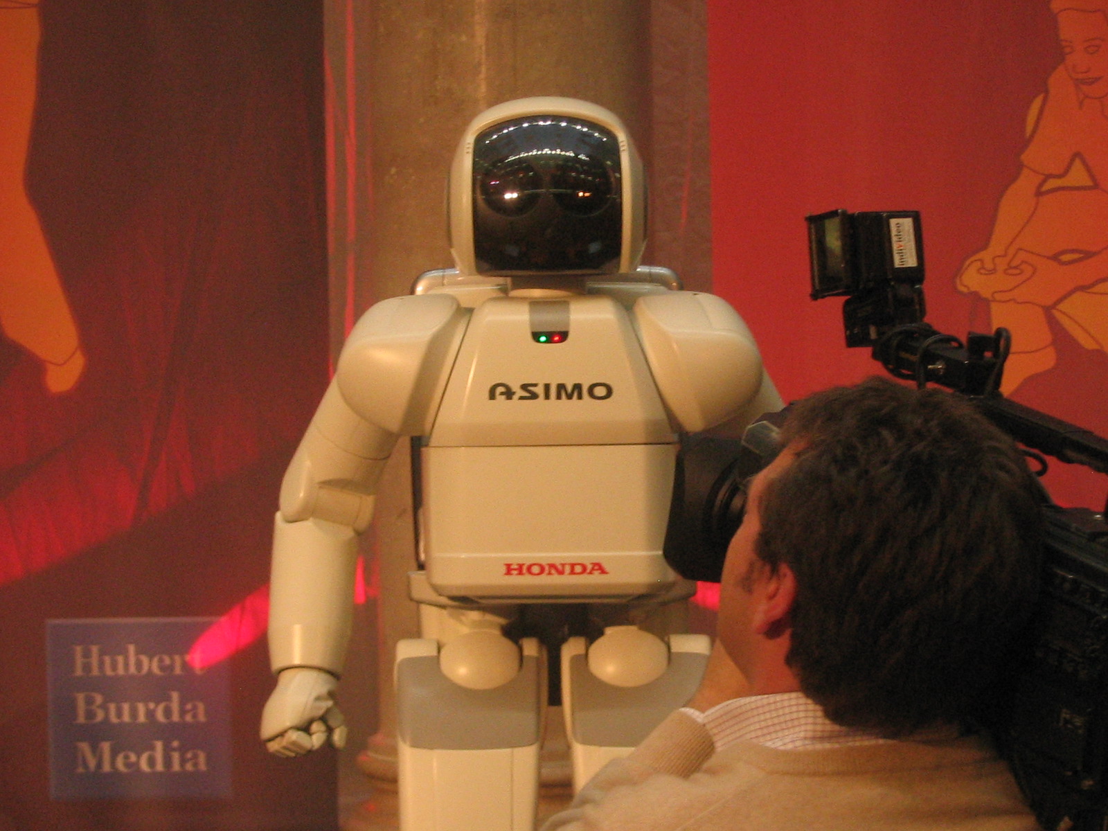 ASIMO? Humanoid robot.. - ppt download