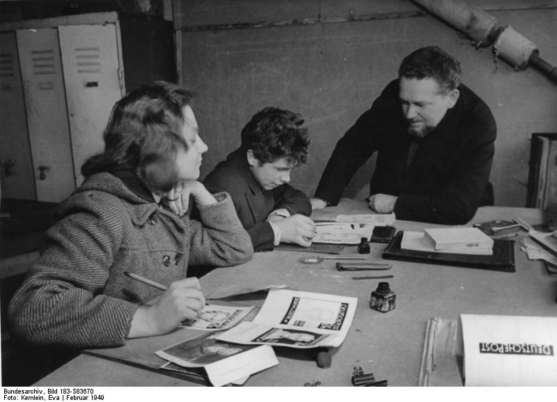 File:Bundesarchiv Bild 183-S83670, Berlin, Hochschule für Angewandte Kunst.jpg