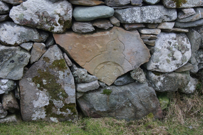 File:Chiseled stone.jpg - Wikimedia Commons