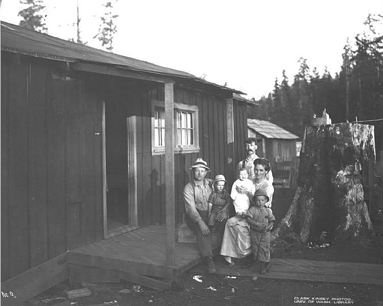 File:Family group at logging camp, Goodyear Logging Company, ca 1919 (KINSEY 132).jpeg