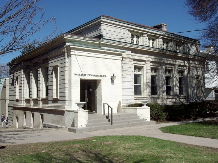 File:FormerPublicLibraryWallingfordCT.jpg