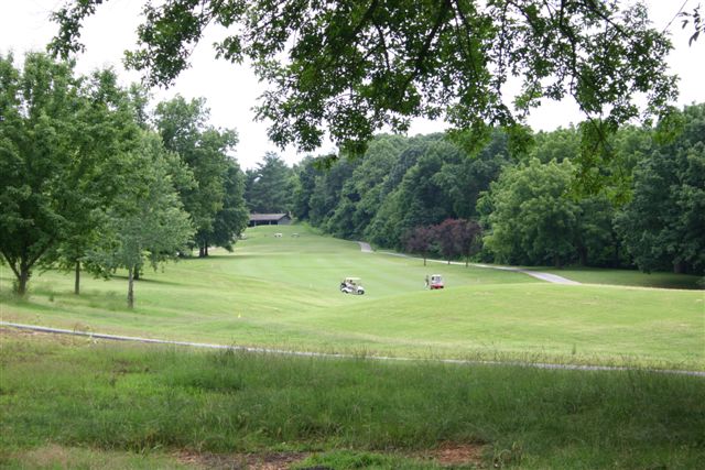 File:Golf in Bella Vista AR June 2005.jpg